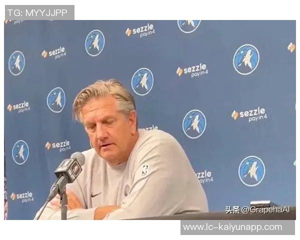 芬奇强调华子无需传统控卫角色适度提速保持自身特色更为重要 芬奇强调华子无需传统控卫角色适度提速保持自身特色更为重要